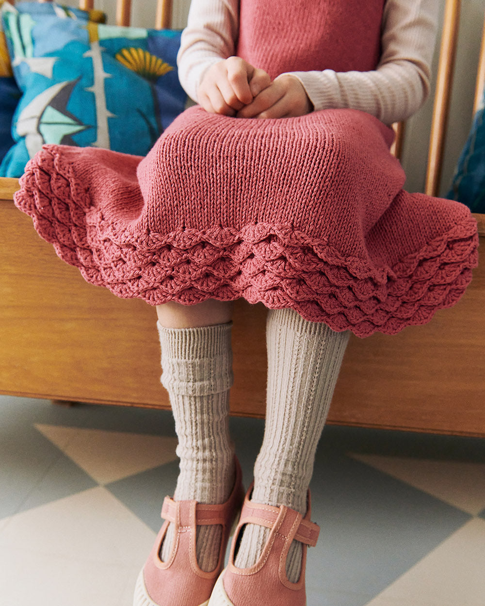 Roselyn Dress Junior // Sandnes - Strikkekit