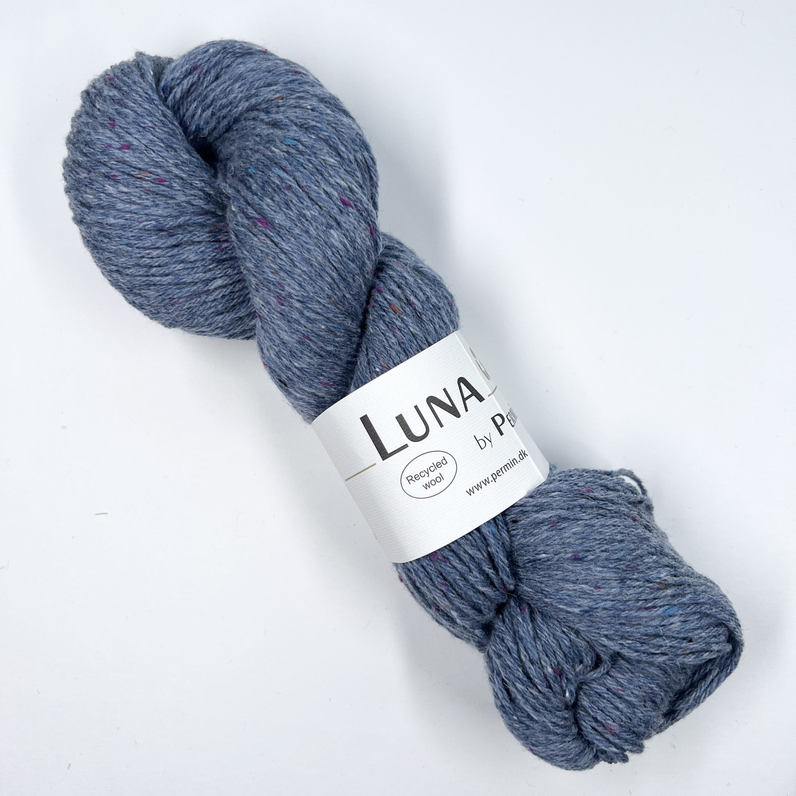 Luna by Permin Garn