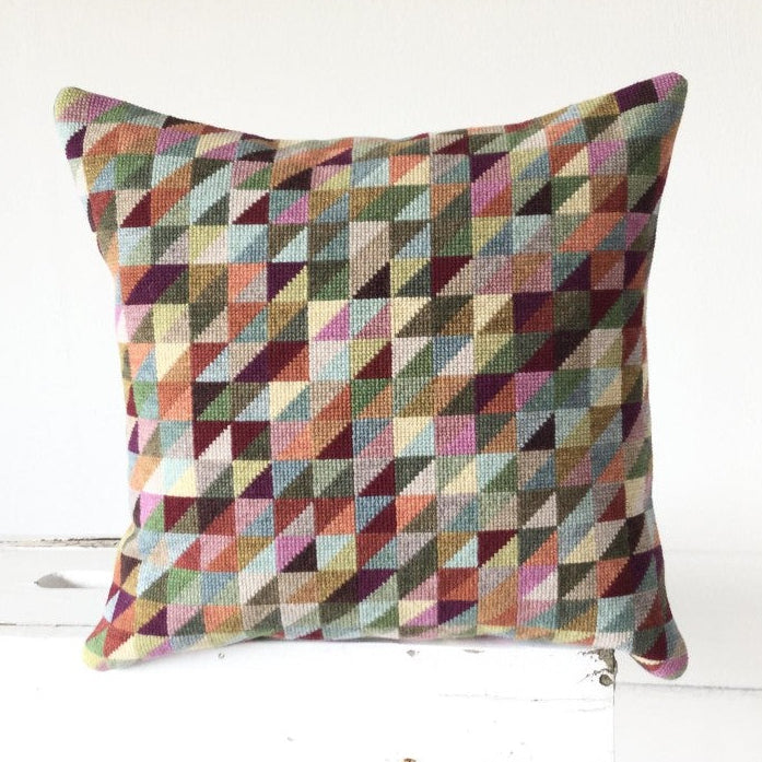 Twist 'N' Turn Pude Broderikit // BALDYRE