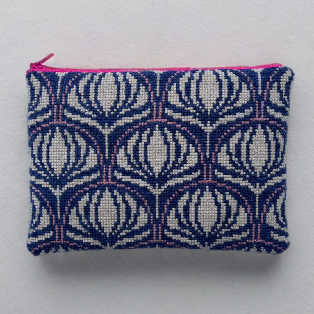 Alba Broderikit // BALDYRE