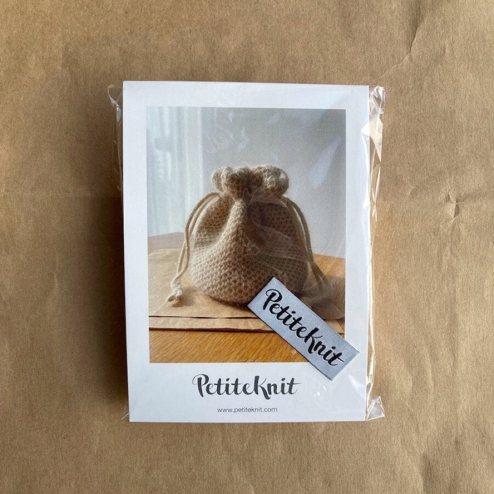 Petiteknit for til lille honey bucket bag og lille florence bag
