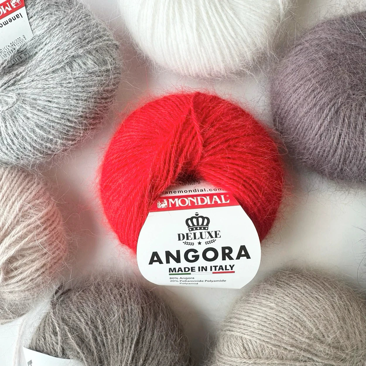 Angora // Mondial