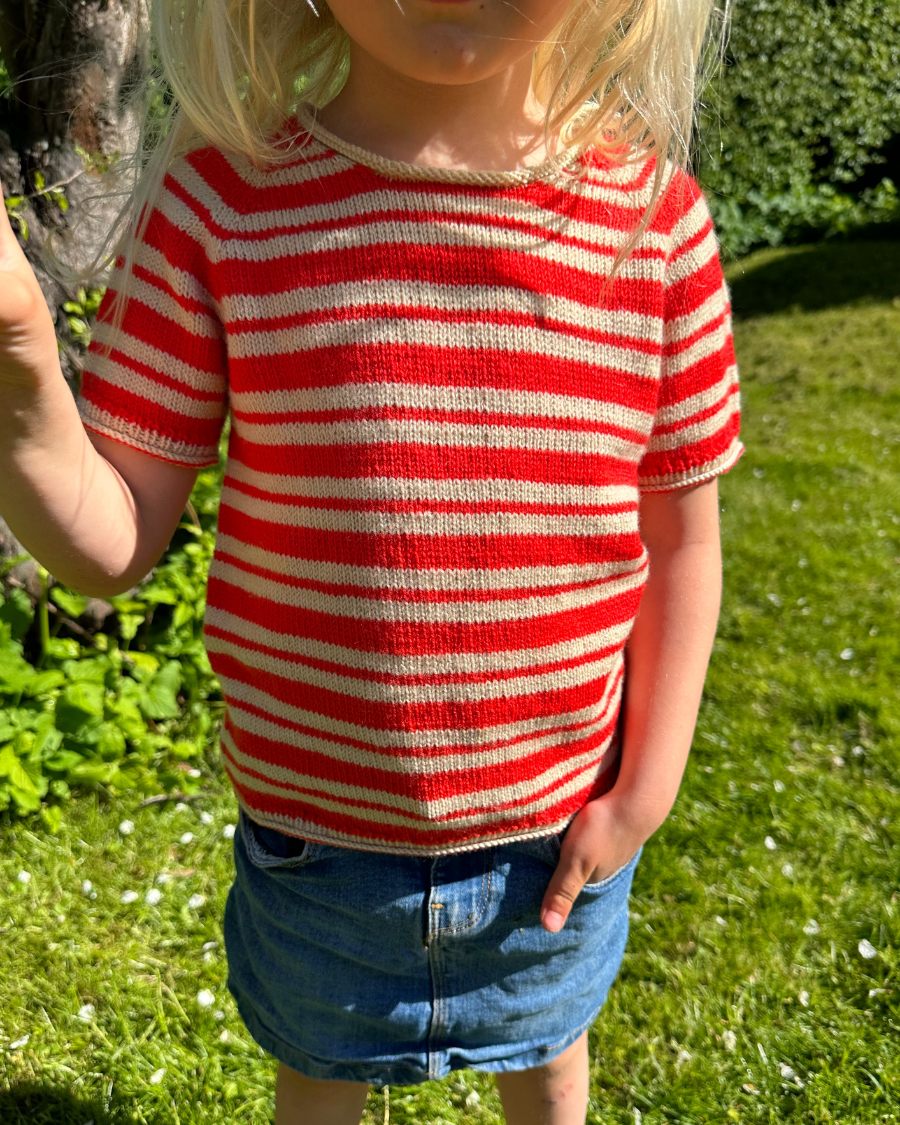 Amélie Tee Junior Petiteknit - Udprintet opskrift