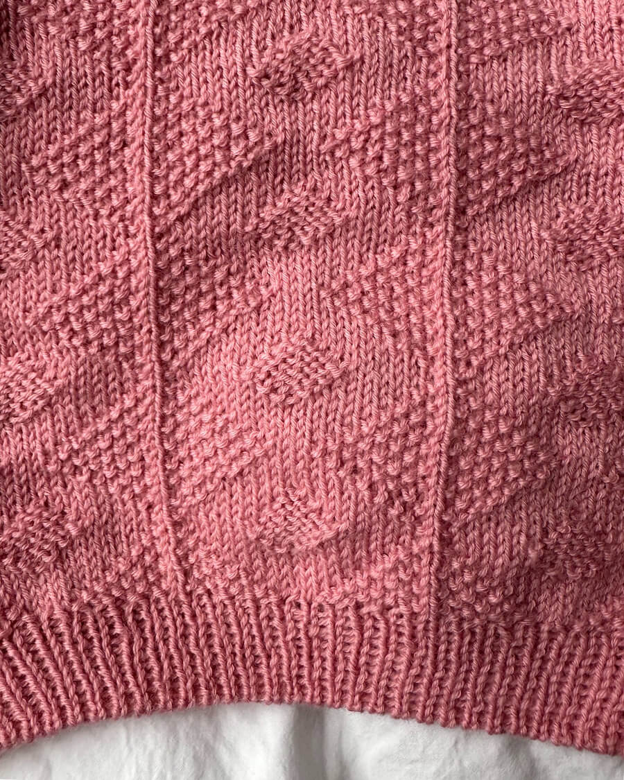 Esther Sweater Baby // Petiteknit - Strikkekit