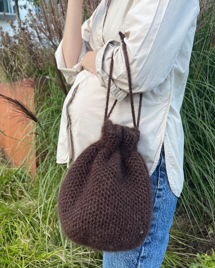 Honey Bucket Bag // Petiteknit - Strikkekit