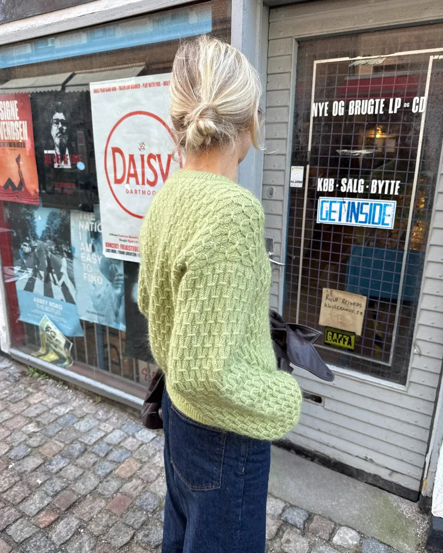 Jenny Blouse // Petiteknit - Strikkekit
