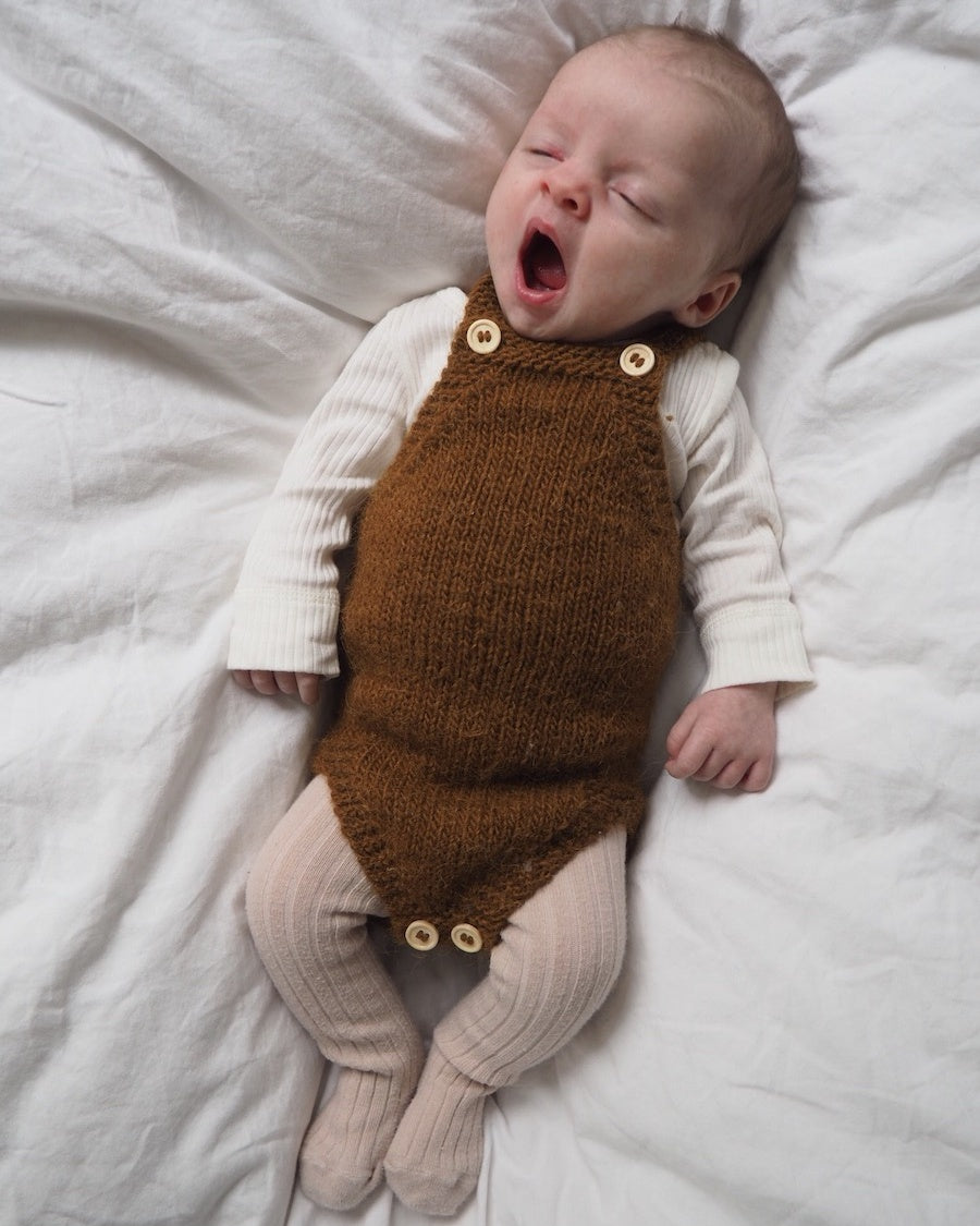 Lillebrors Romper // Petiteknit - Strikkekit