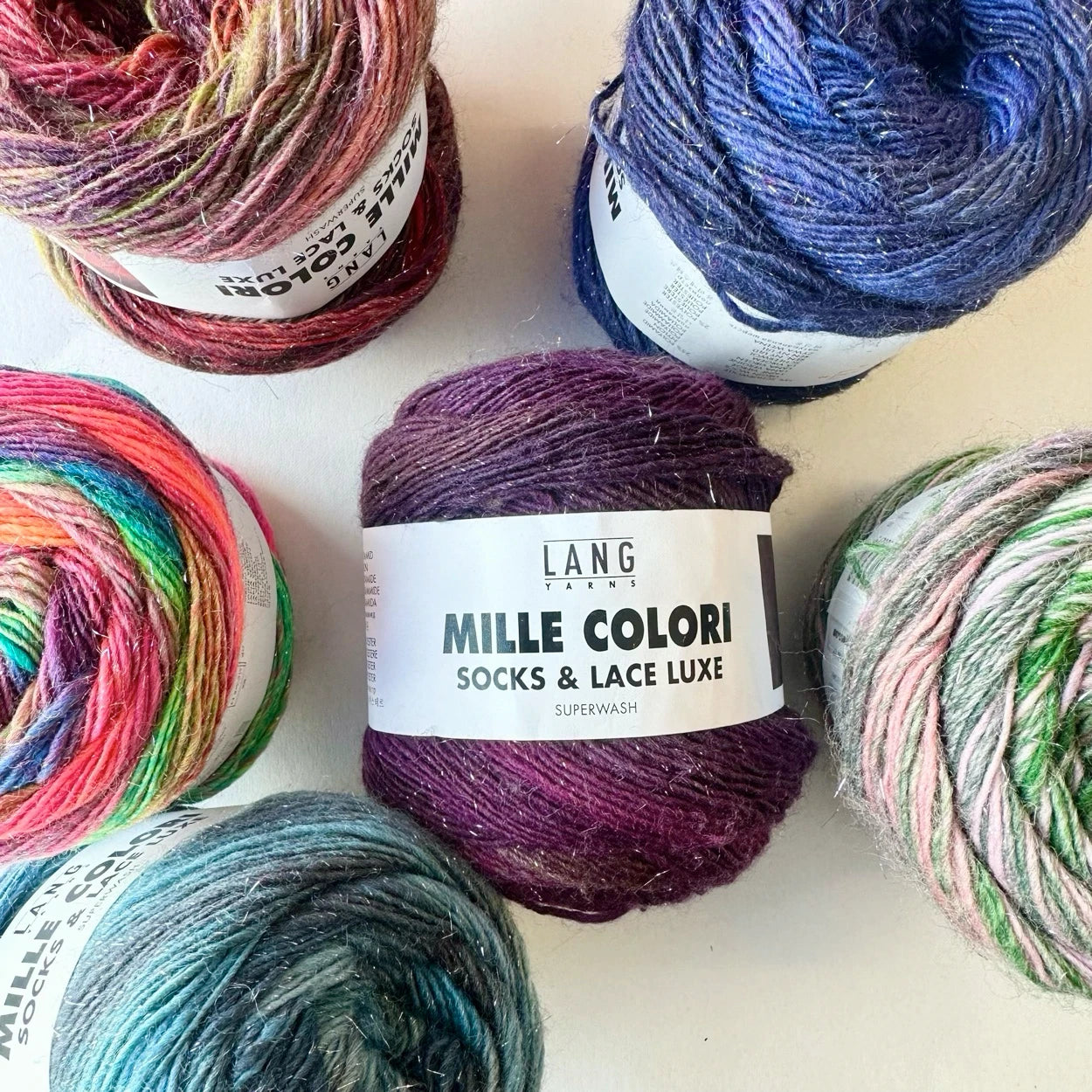Mille Colori Socks & Lace Luxe // Lang Yarns