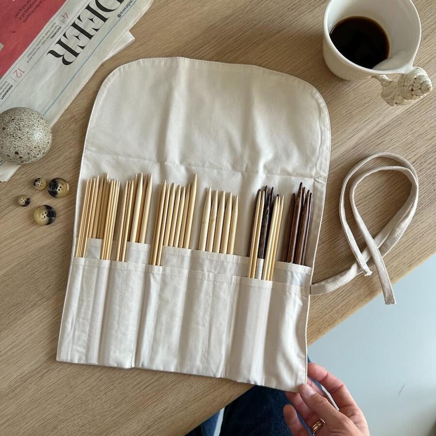 Knitter's needle case - Strømpepinde
