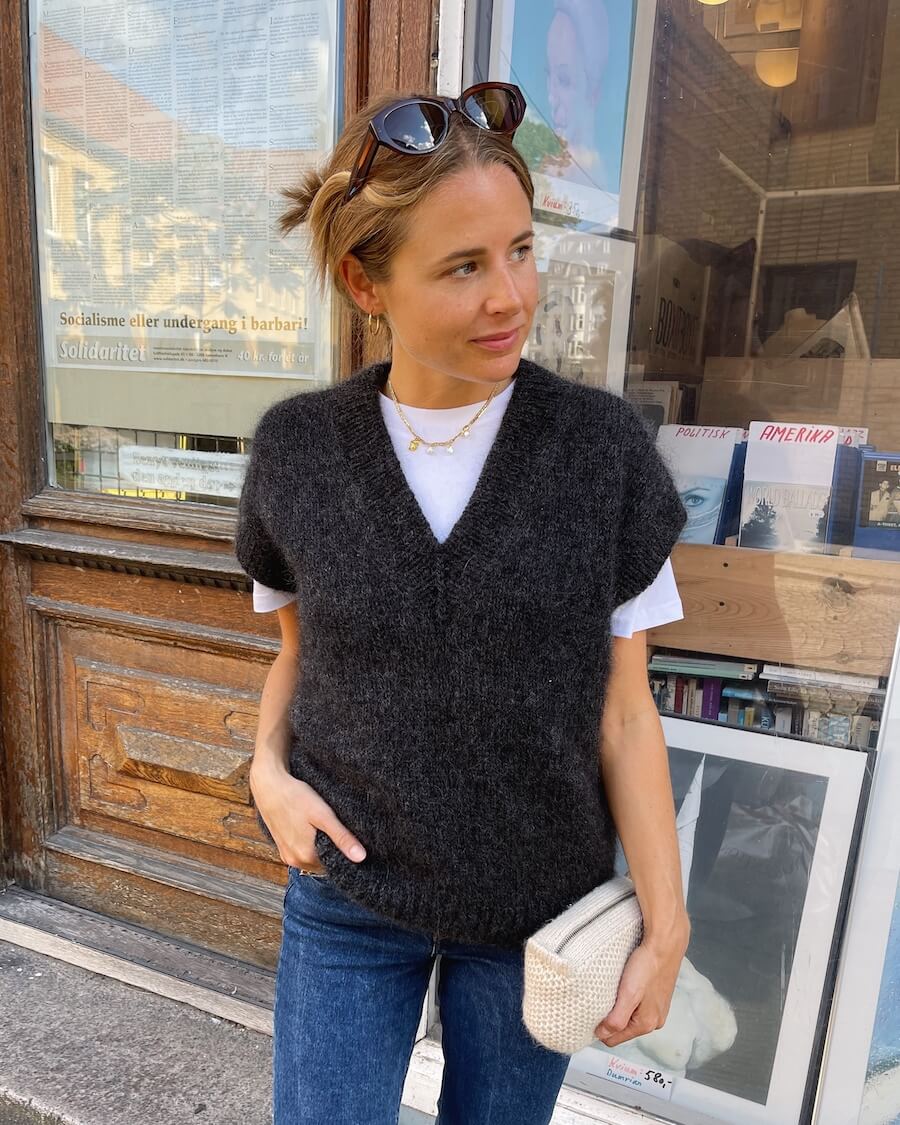 Weekend Slipover V-neck // Petiteknit - Strikkekit