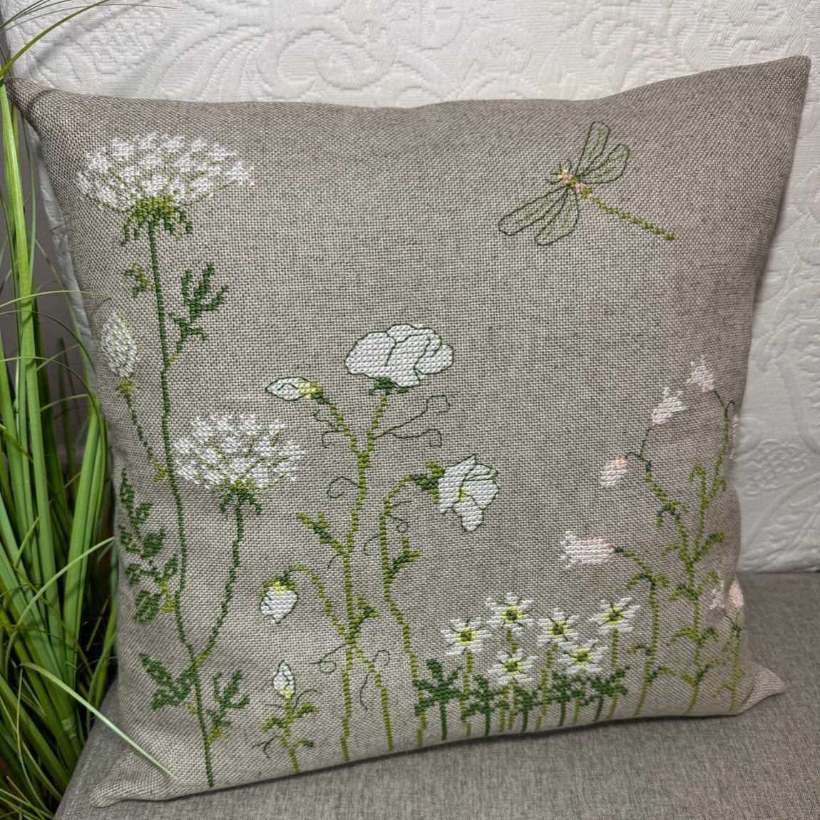 Pude - Wild On Purpose Square 2052-1 40 X 40 Cm