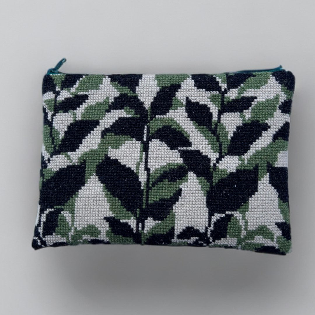 Jardin Broderikit // BALDYRE