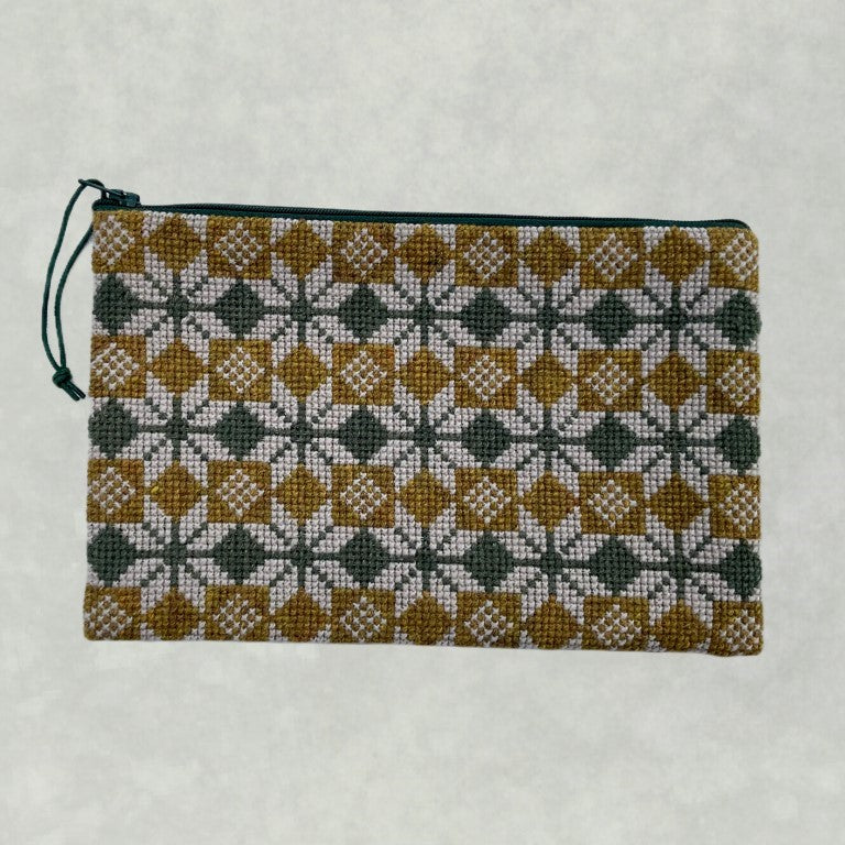 Stella Grøn Clutch Broderikit // BALDYRE