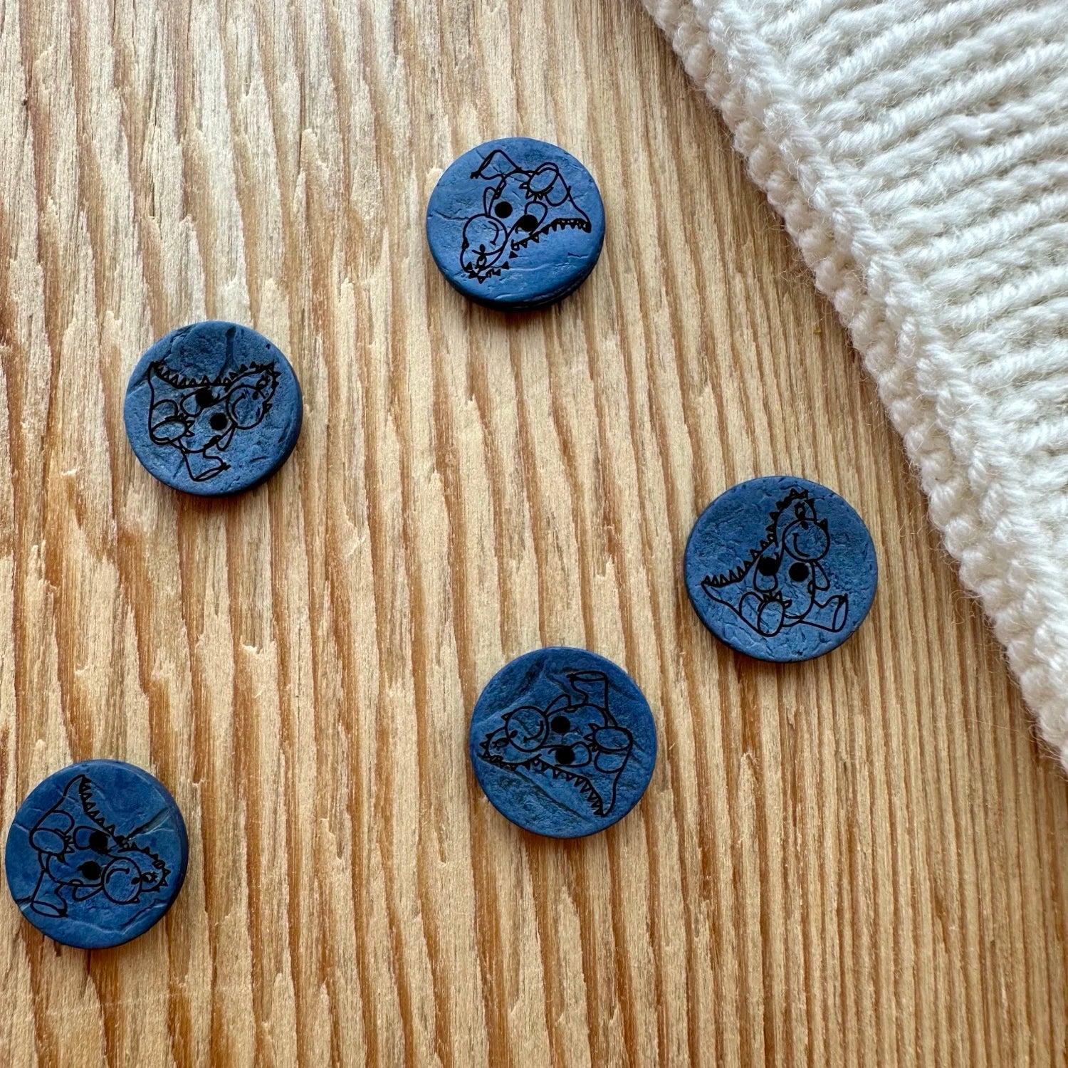 Kokos knap Dino - 15 mm