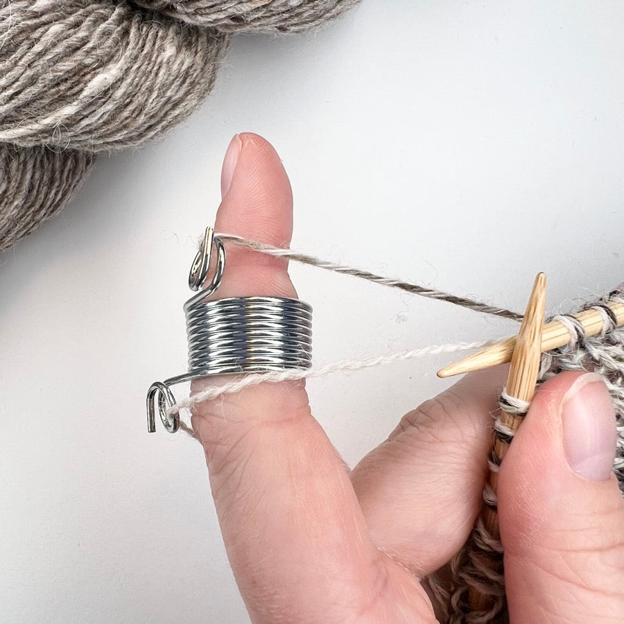 Garn spiral holder