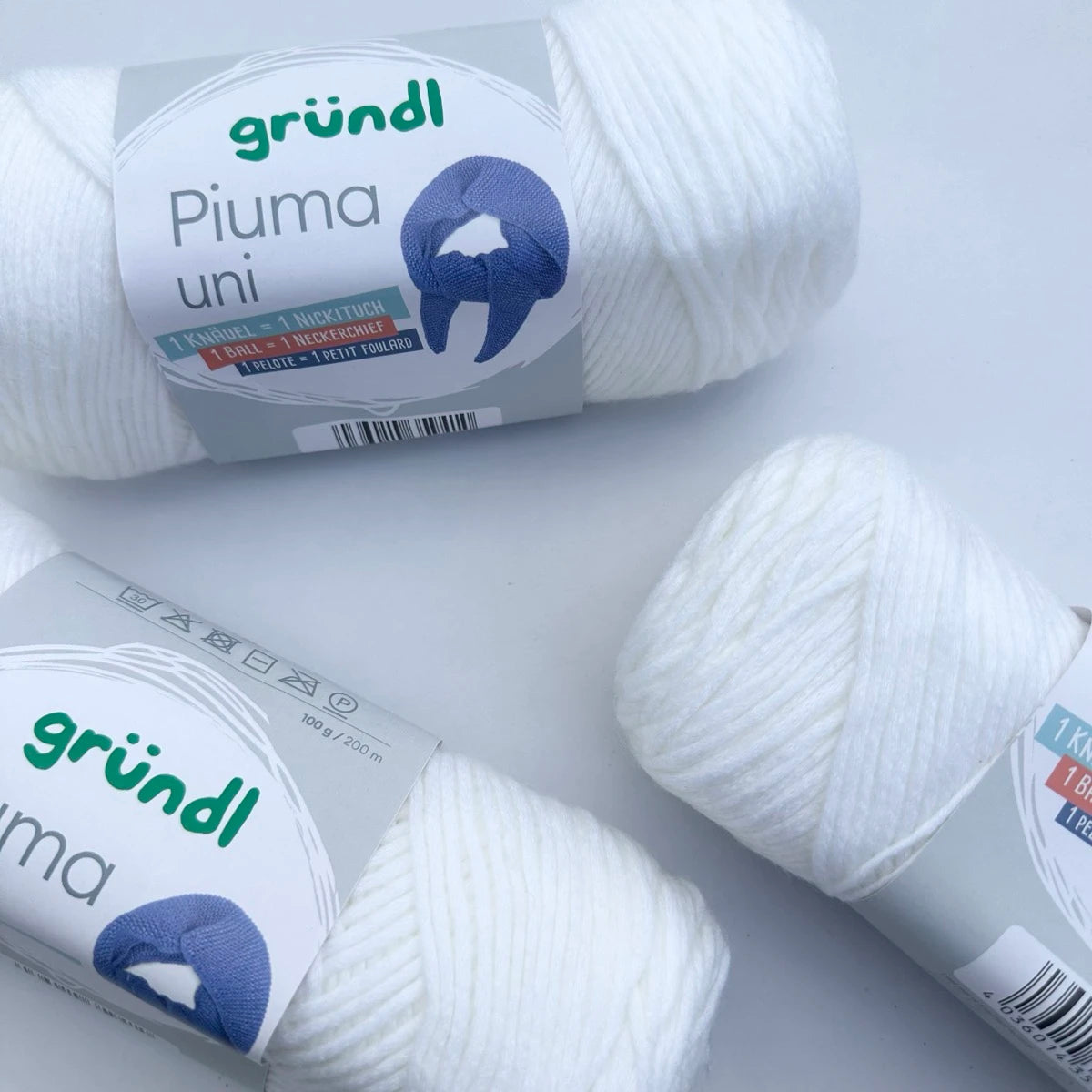 Piuma Uni // Gründl - uni 01