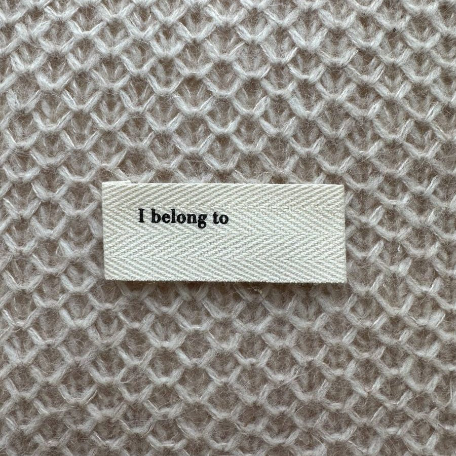"I belong to"-label - Petiteknit