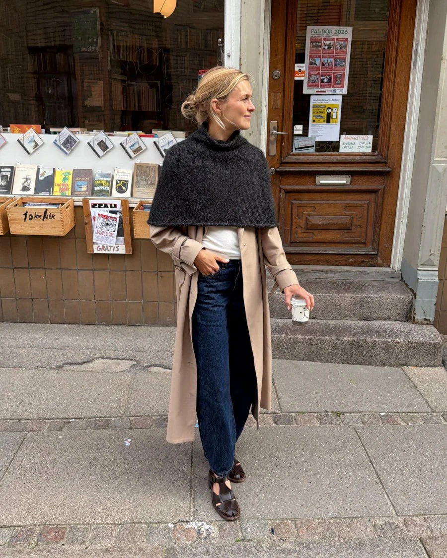 Ivy Cape // Petiteknit - Strikkekit