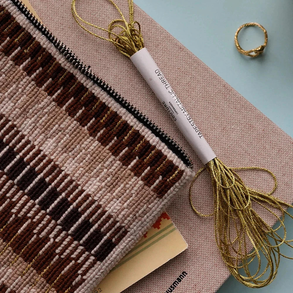 Baggen Broderi Clutch // Kit Couture