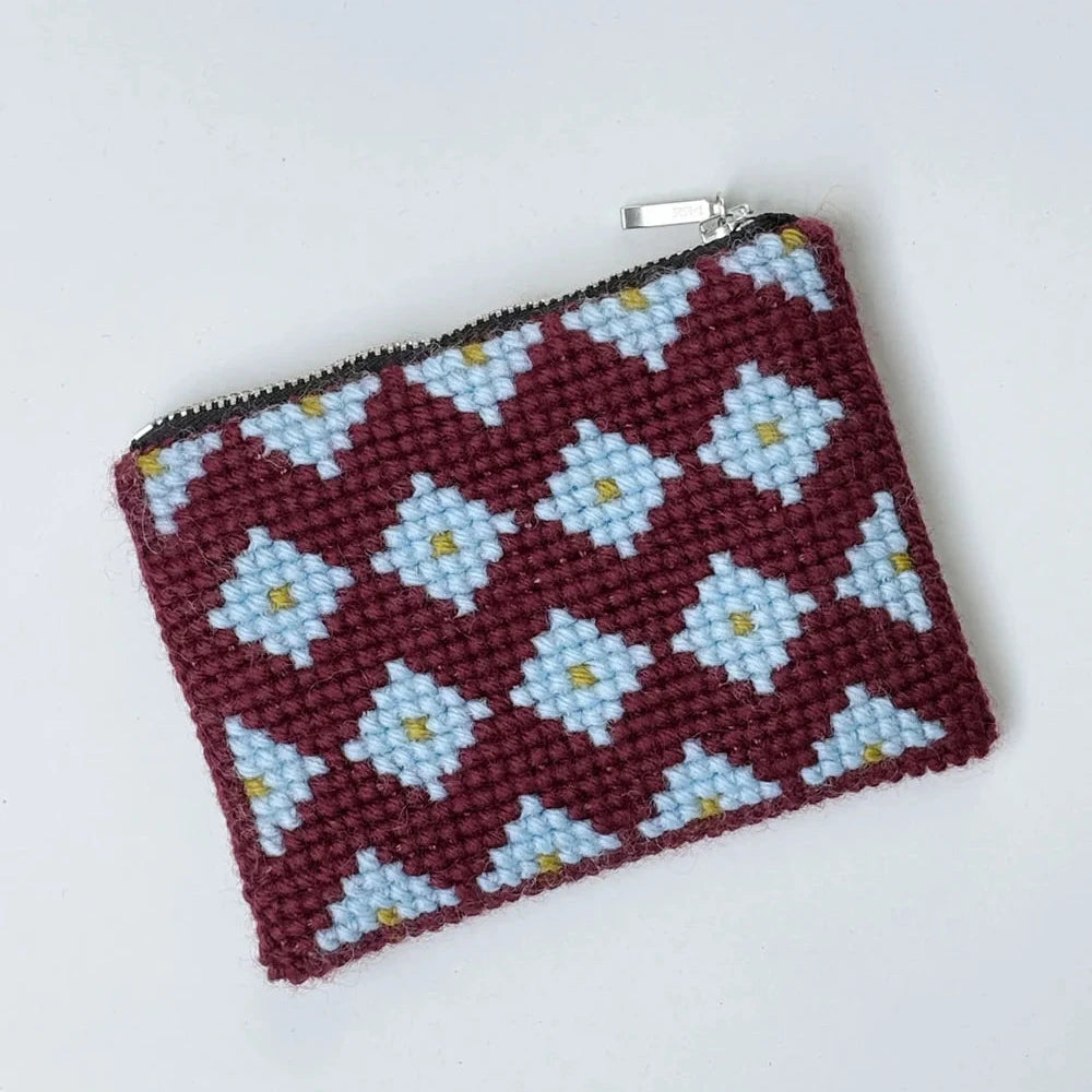 Utsira Broderi Pung // Kit Couture