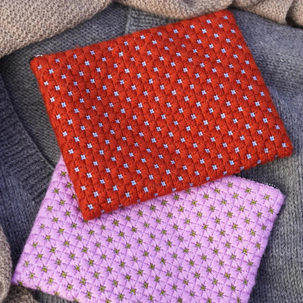 Arholma Broderi Clutch // Kit Couture