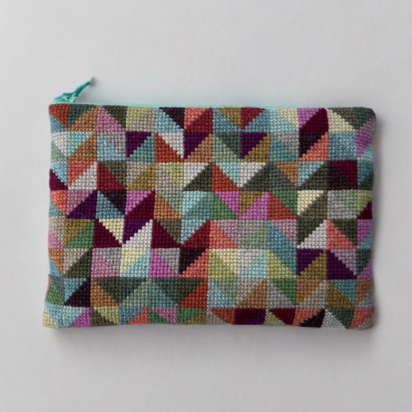 Norma Clutch Broderikit // BALDYRE