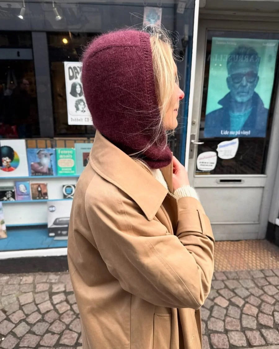 Barbara Balaclava // Petiteknit - Strikkekit