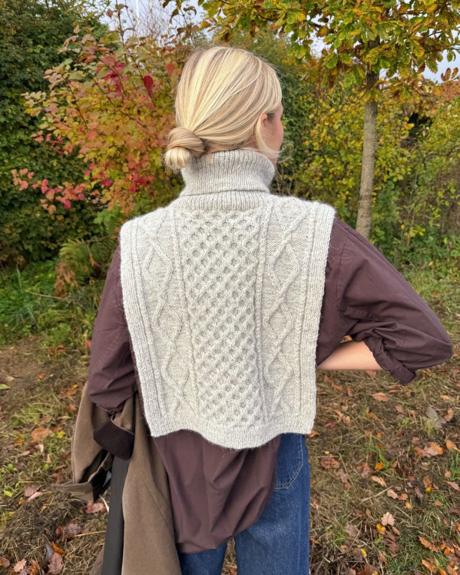 Dagmar Neck Petiteknit - Udprintet opskrift