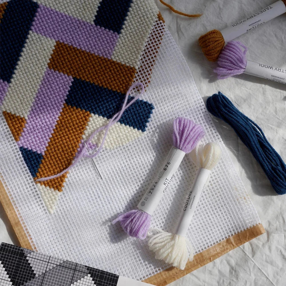 Store Rallen Broderi Pude // Kit Couture