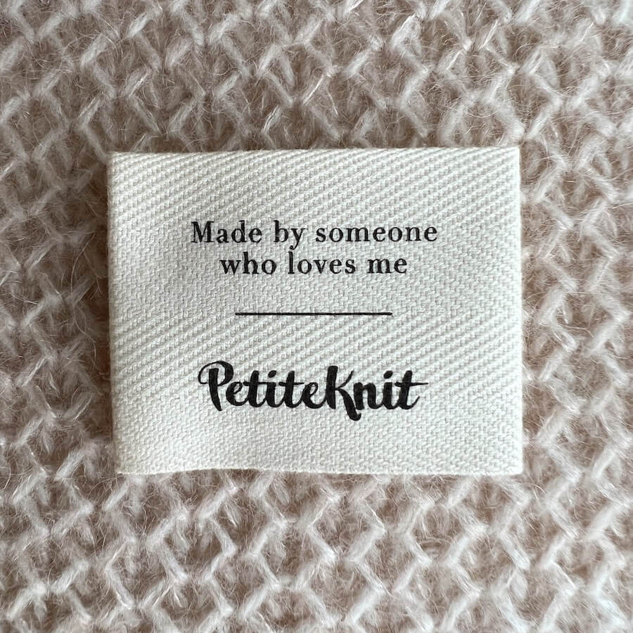 Made by someone who loves me Label - Petiteknit