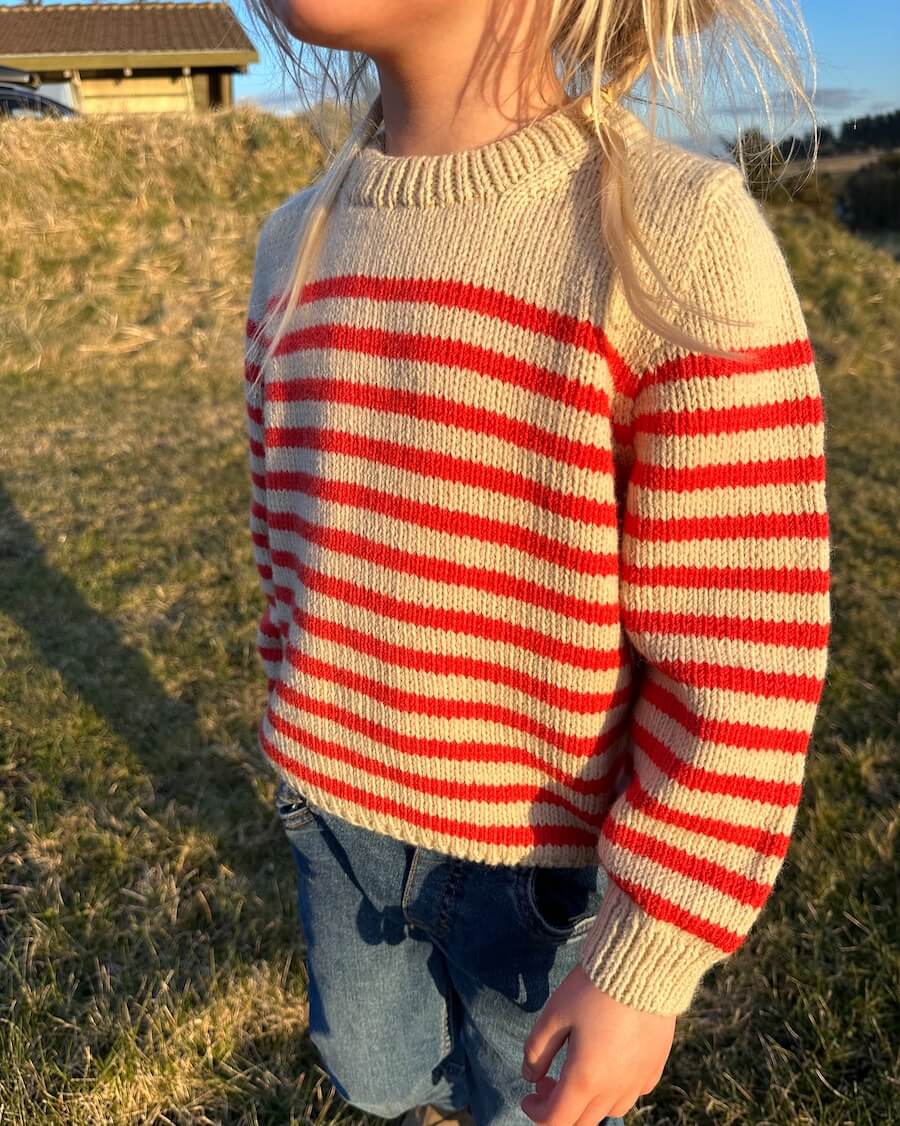Lyon Sweater Junior // Petiteknit - Strikkekit