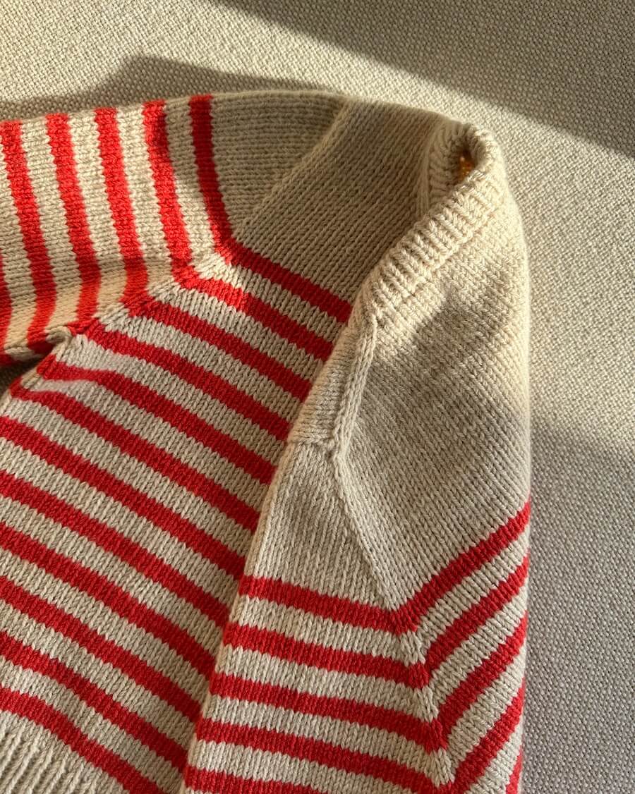 Lyon Sweater Junior // Petiteknit - Strikkekit