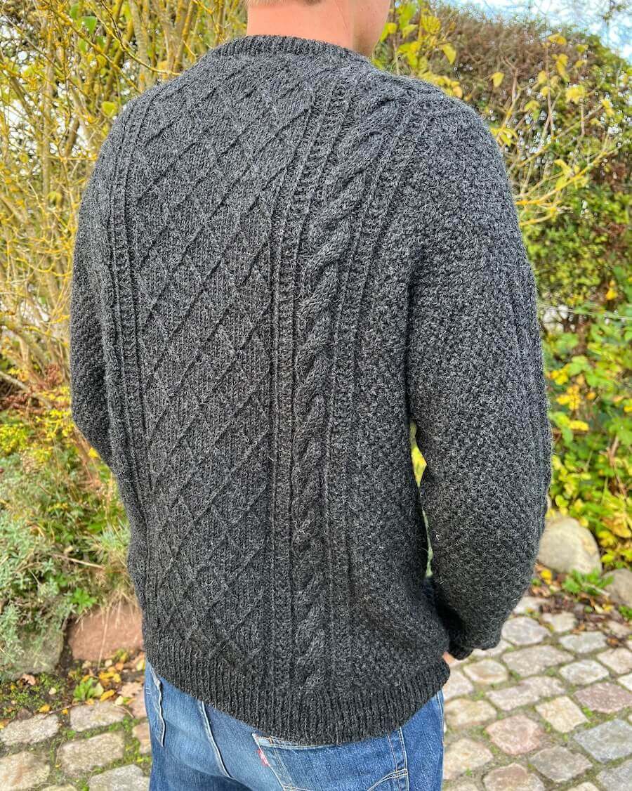 Moby Sweater Man Petiteknit - Udprintet opskrift