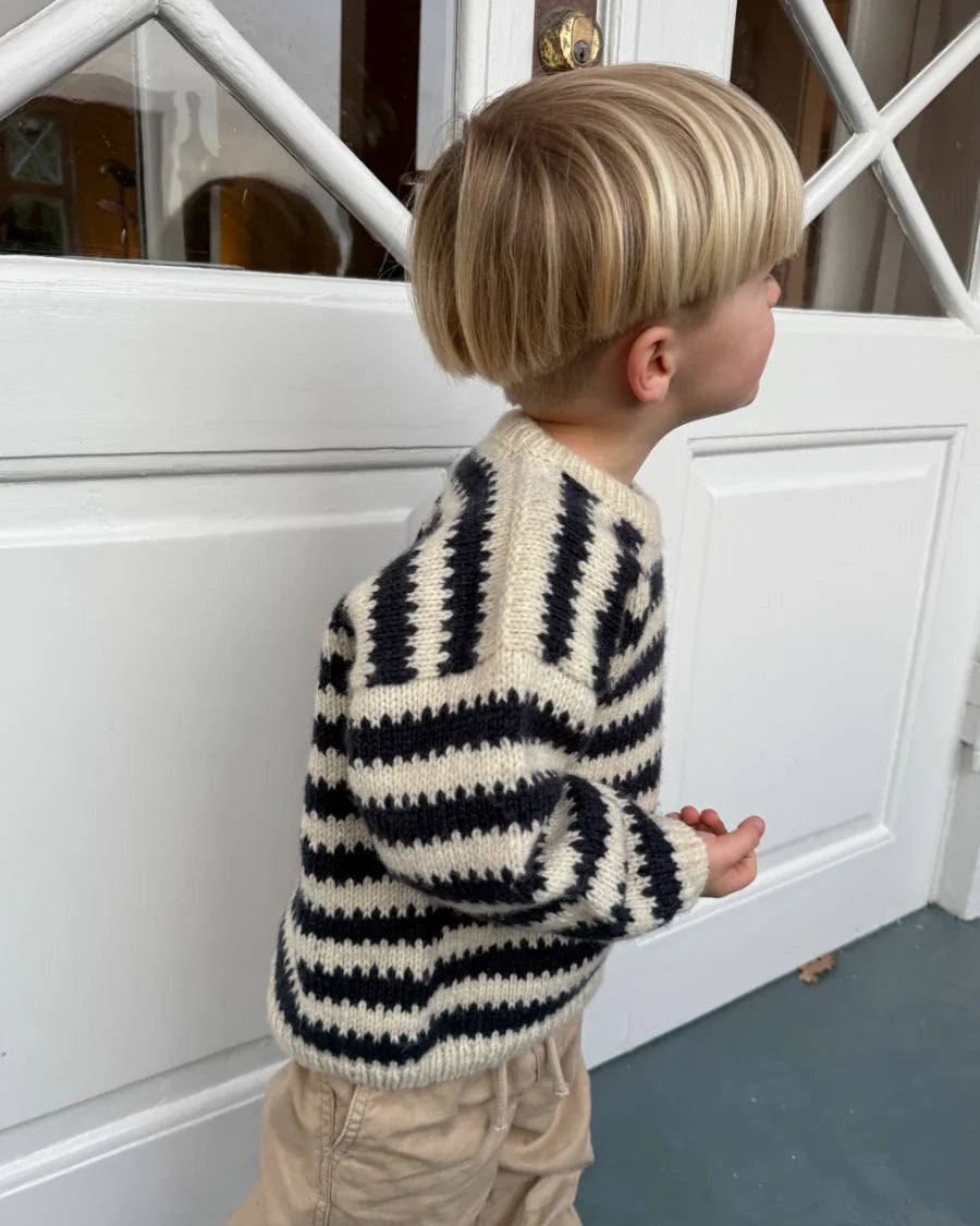 Otto Sweater Junior // Petiteknit - Strikkekit