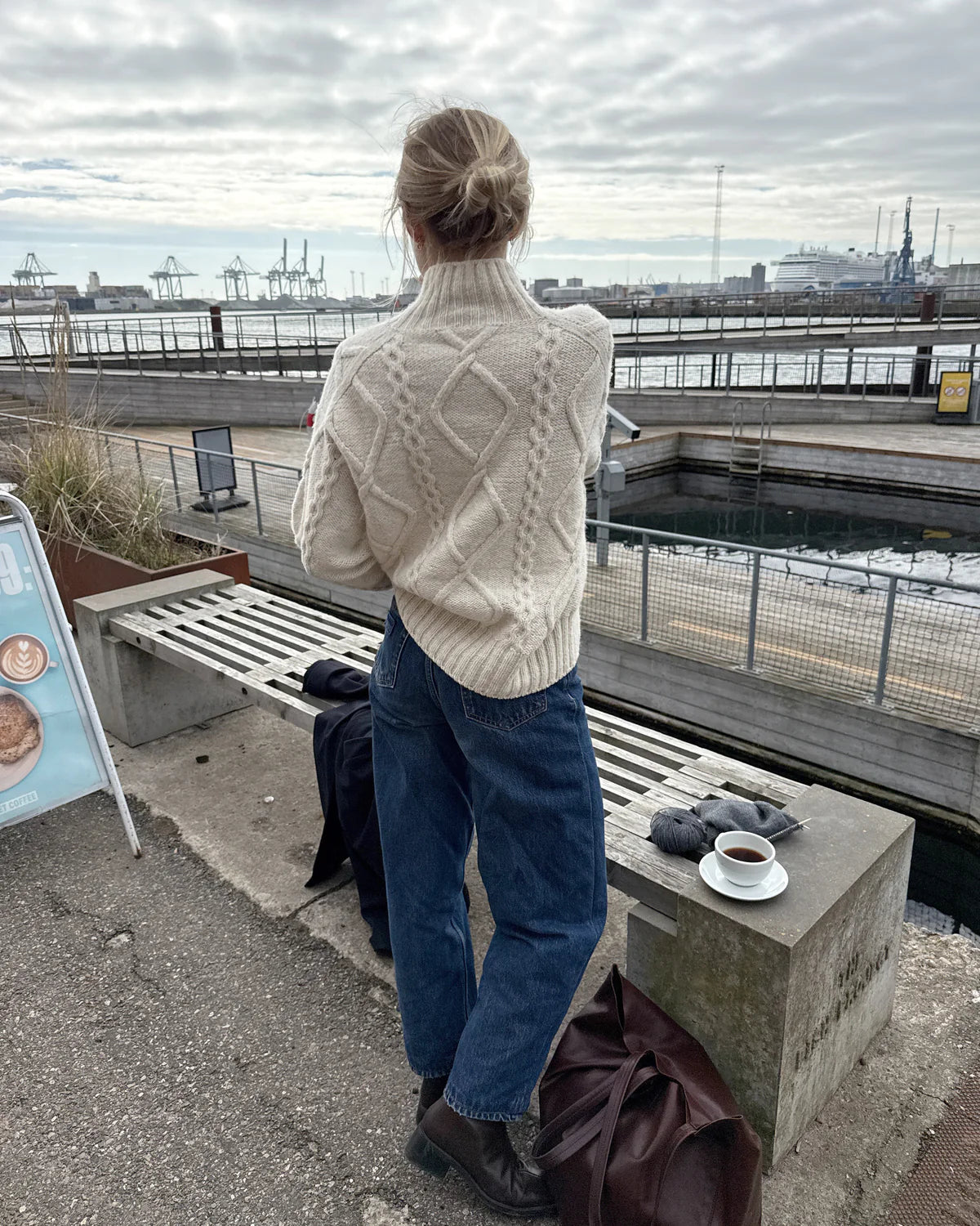 Saga Sweater // Petiteknit - Strikkekit