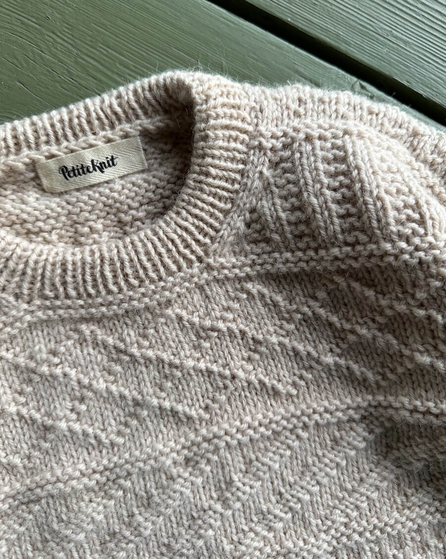 Storm Sweater Junior // Petiteknit - Strikkekit