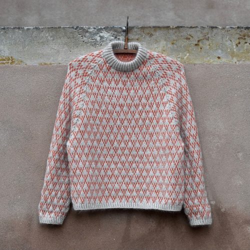Spot sweater