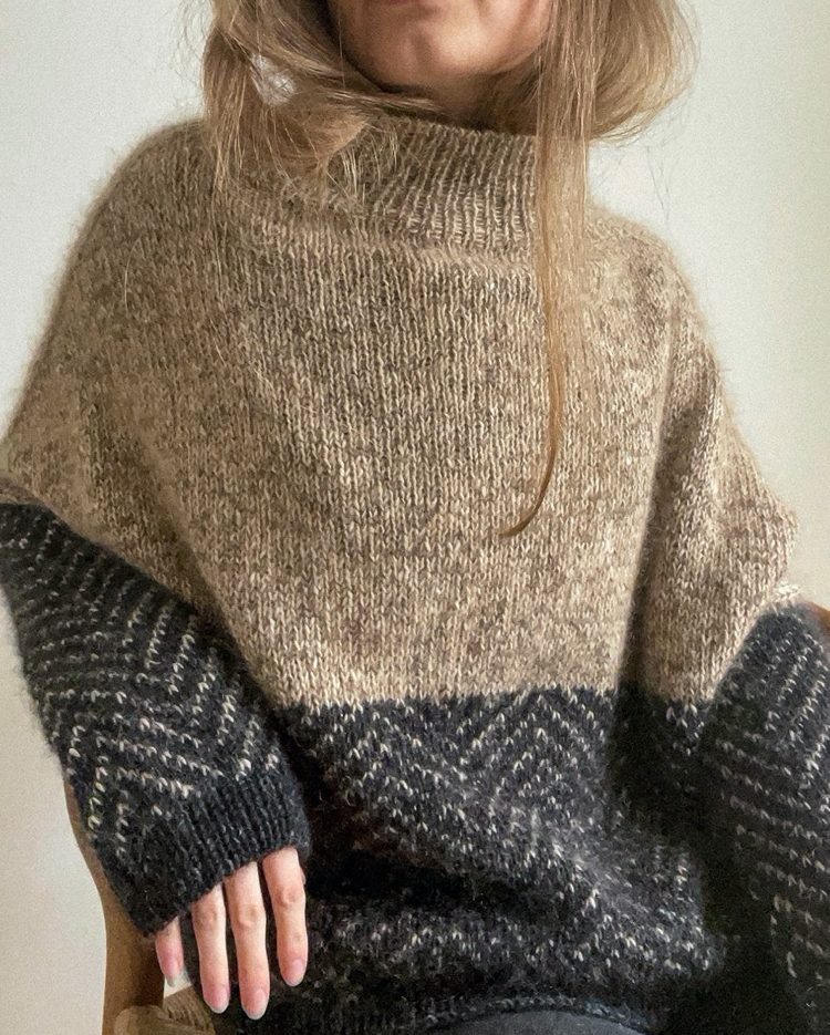 Jeol sweater
